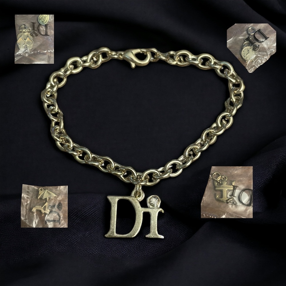 Di charm tropical theme bracelet with 4 charms